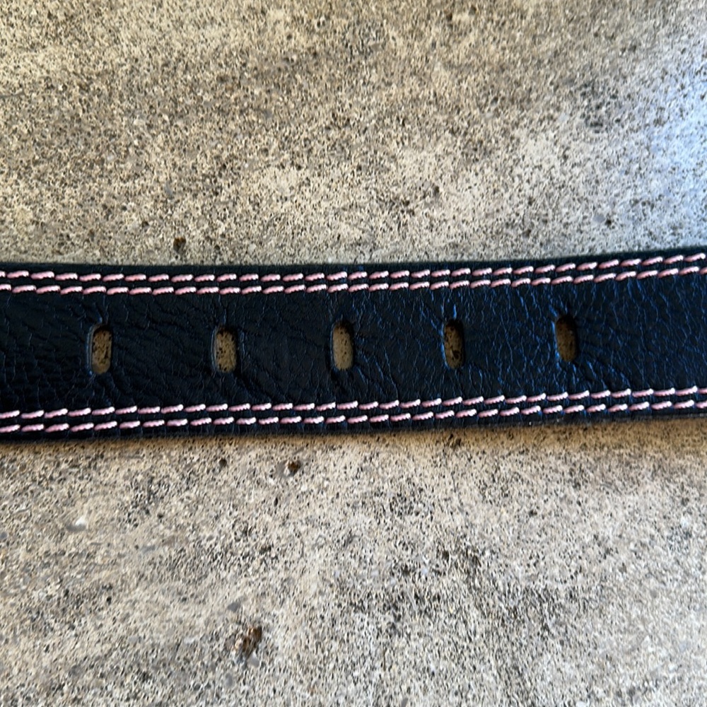 Oilily 🔥 Belt Flower Buckle Black Sz M Made in Italy 109% Leather - Picture 6 of 7